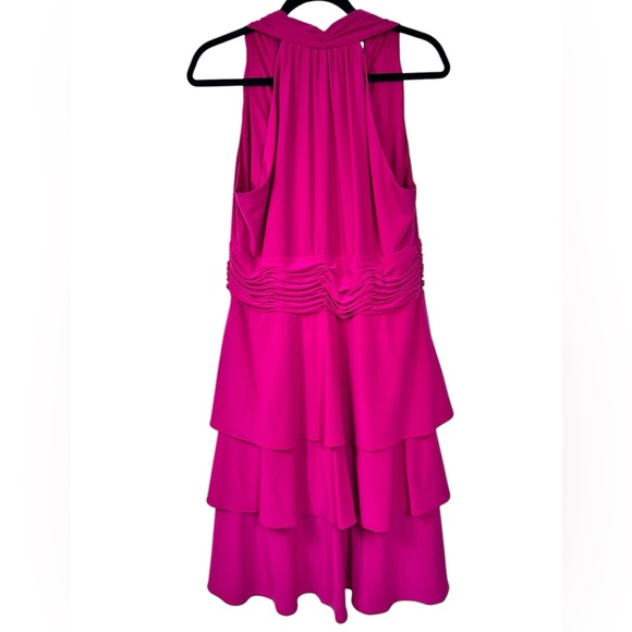 Jones New York hot pink sleeveless vneck midi dress, 16, tiered, ruched, Sexy - Picture 7 of 7